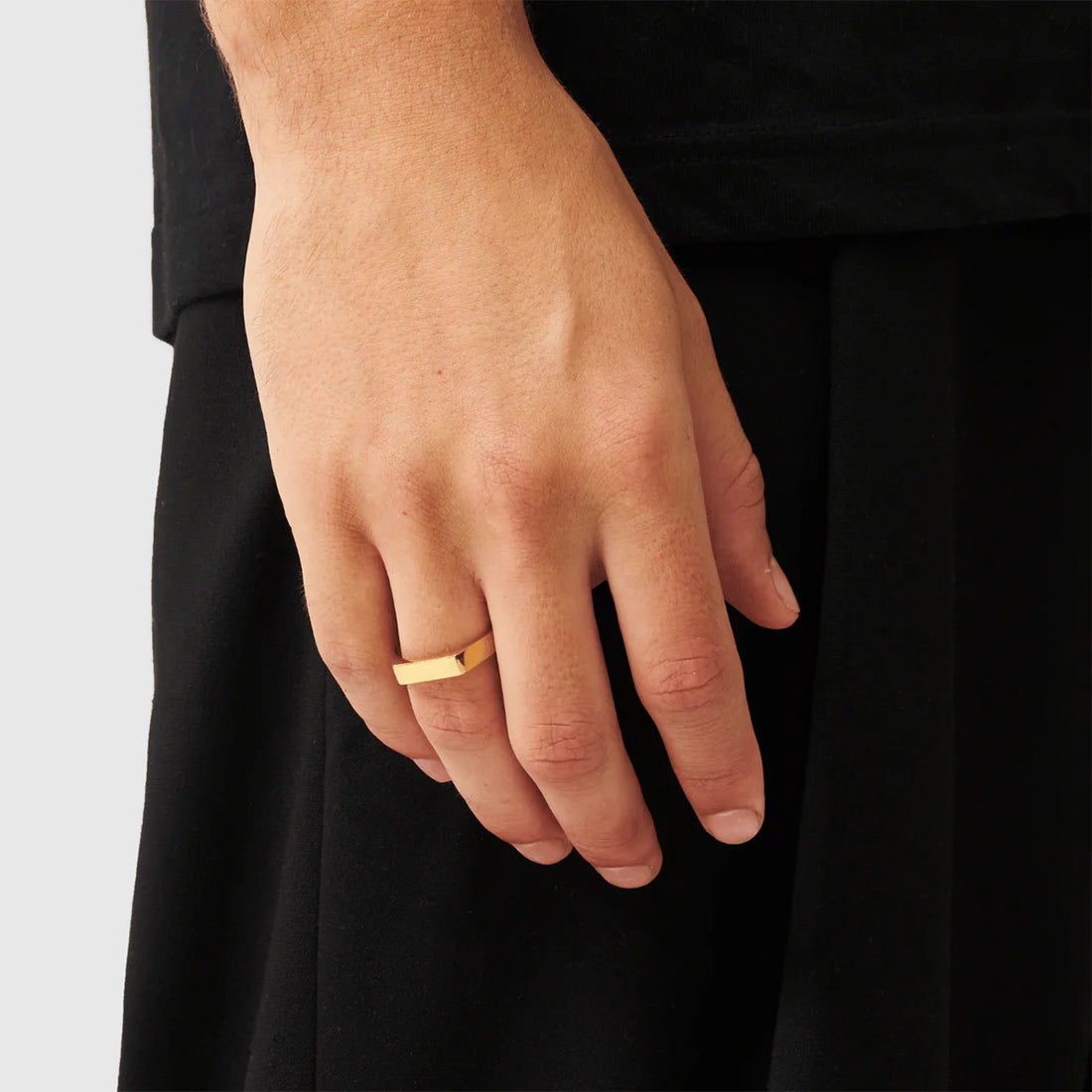 Sentinel (gold) Men Ring