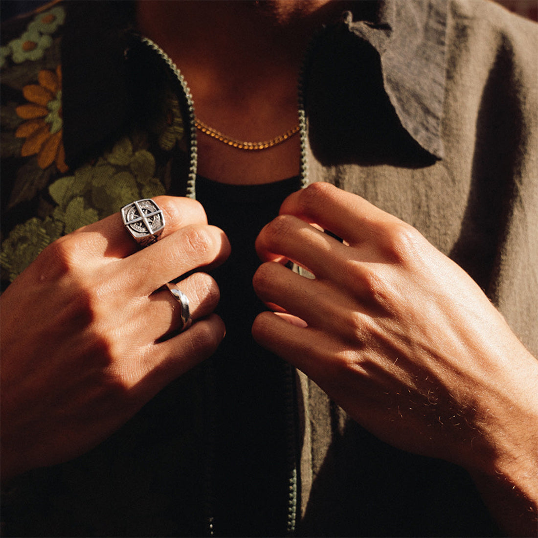 Valor Men Ring