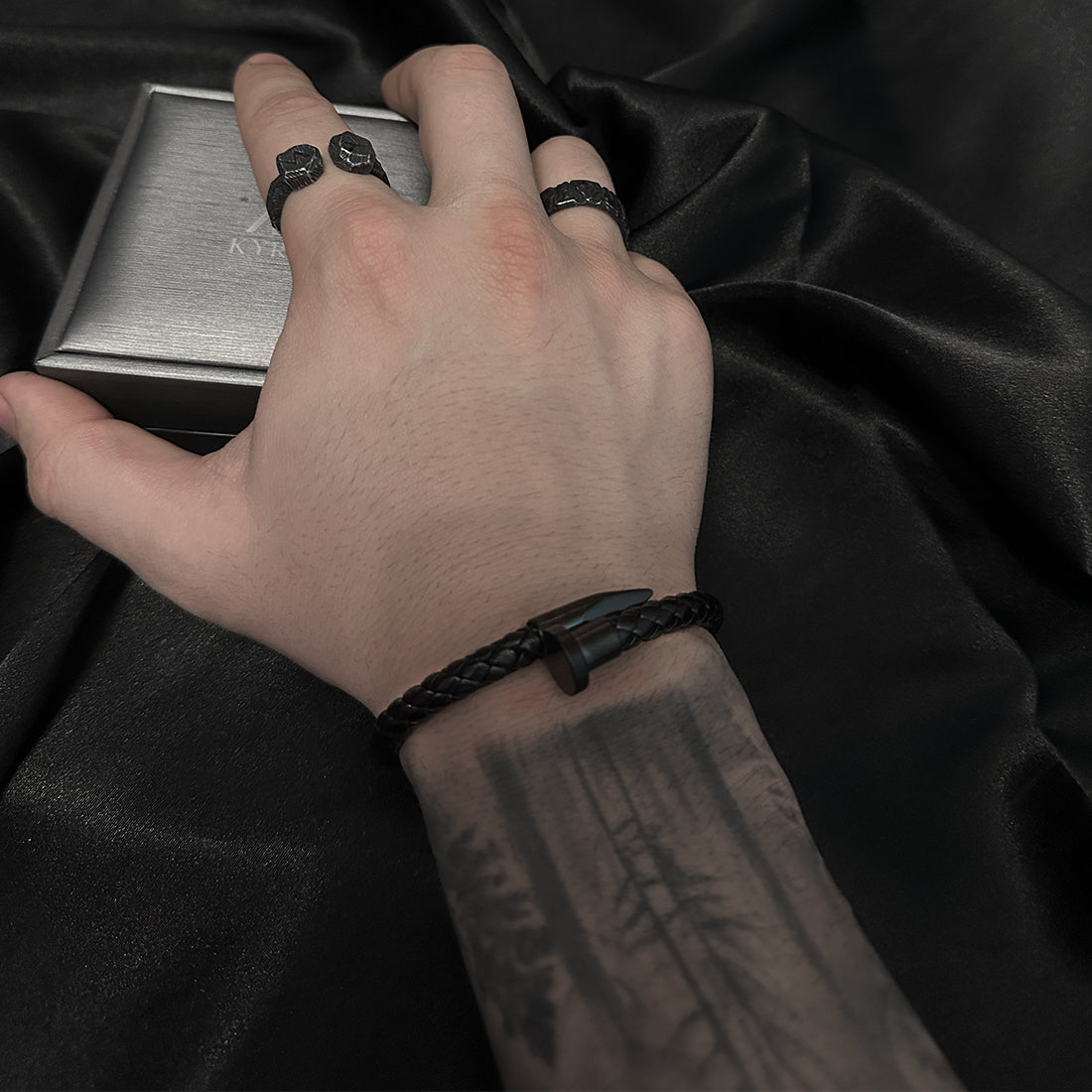 Midnight Leather Men Bracelet