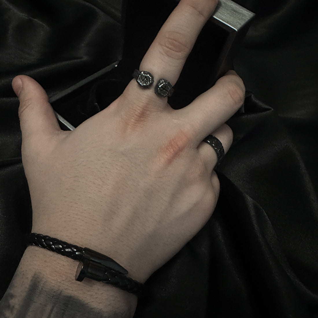 Midnight Leather Men Bracelet