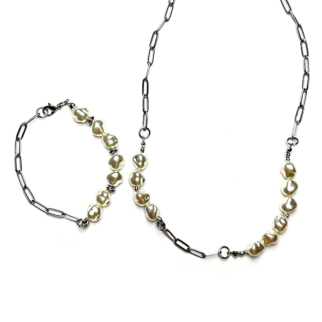 Lucent Pearl Set
