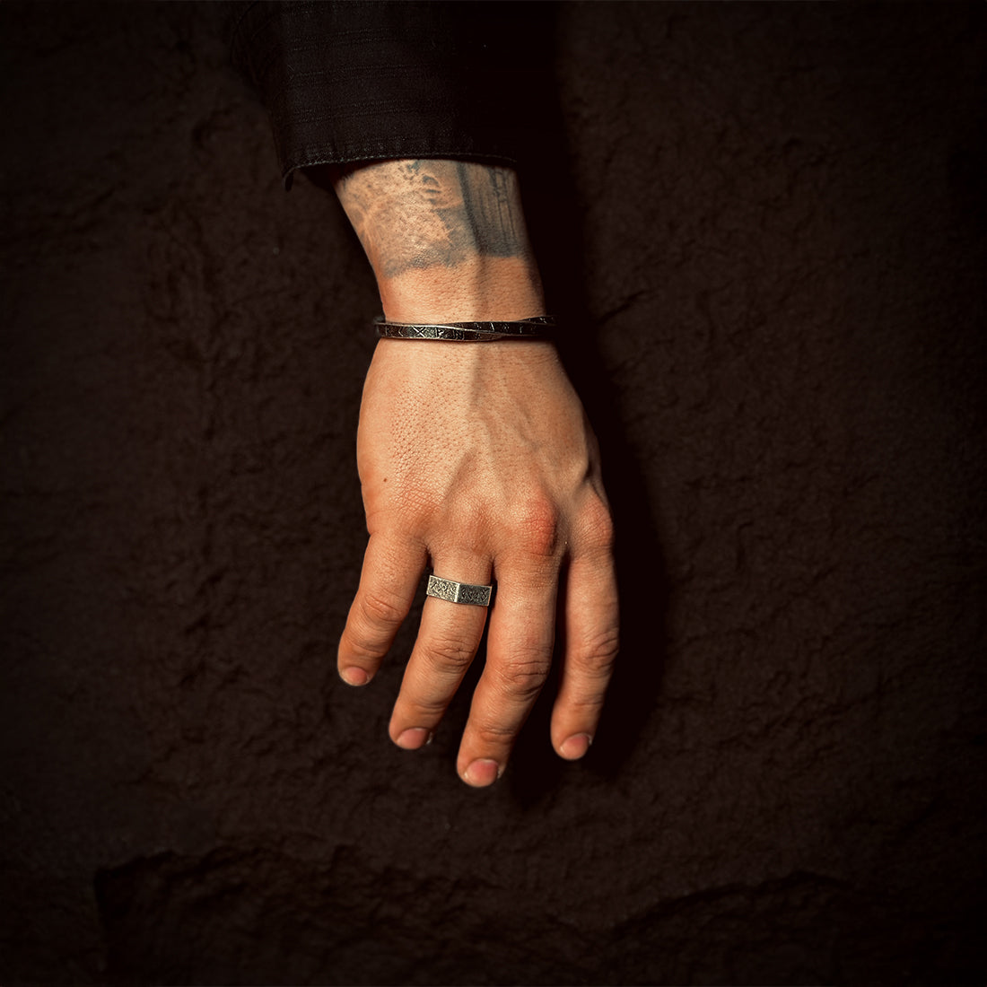 Persistence Men Ring