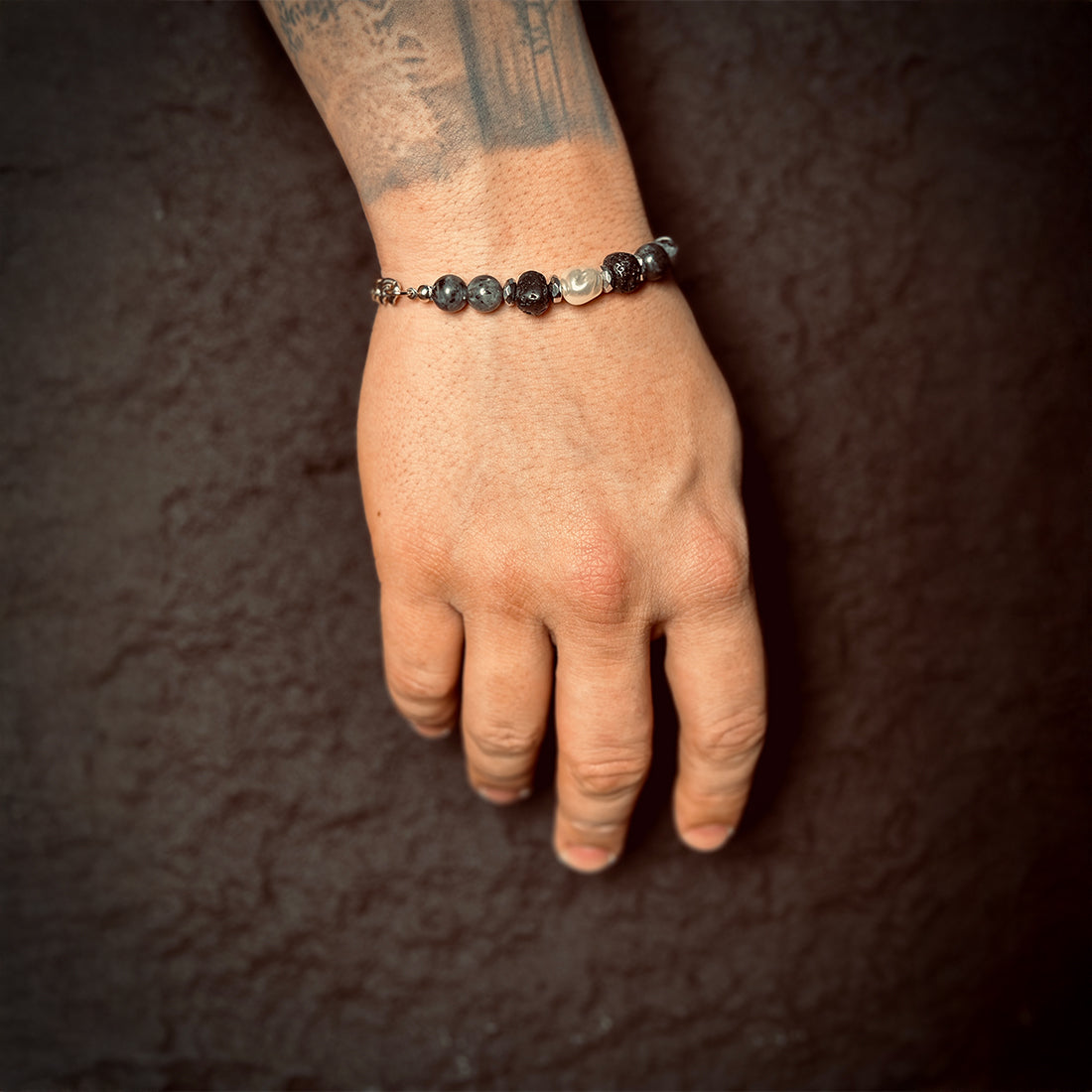 Courage Pearl Bracelet