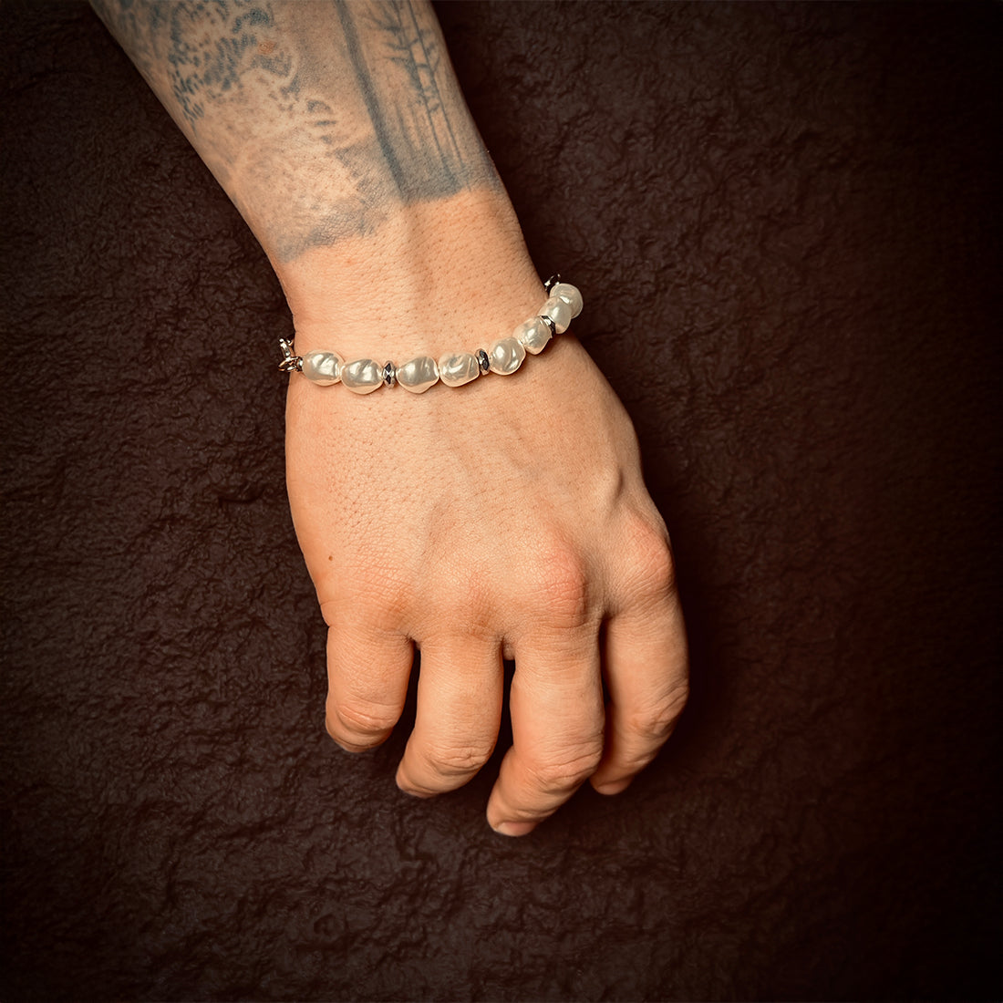 Lucent Pearl Bracelet