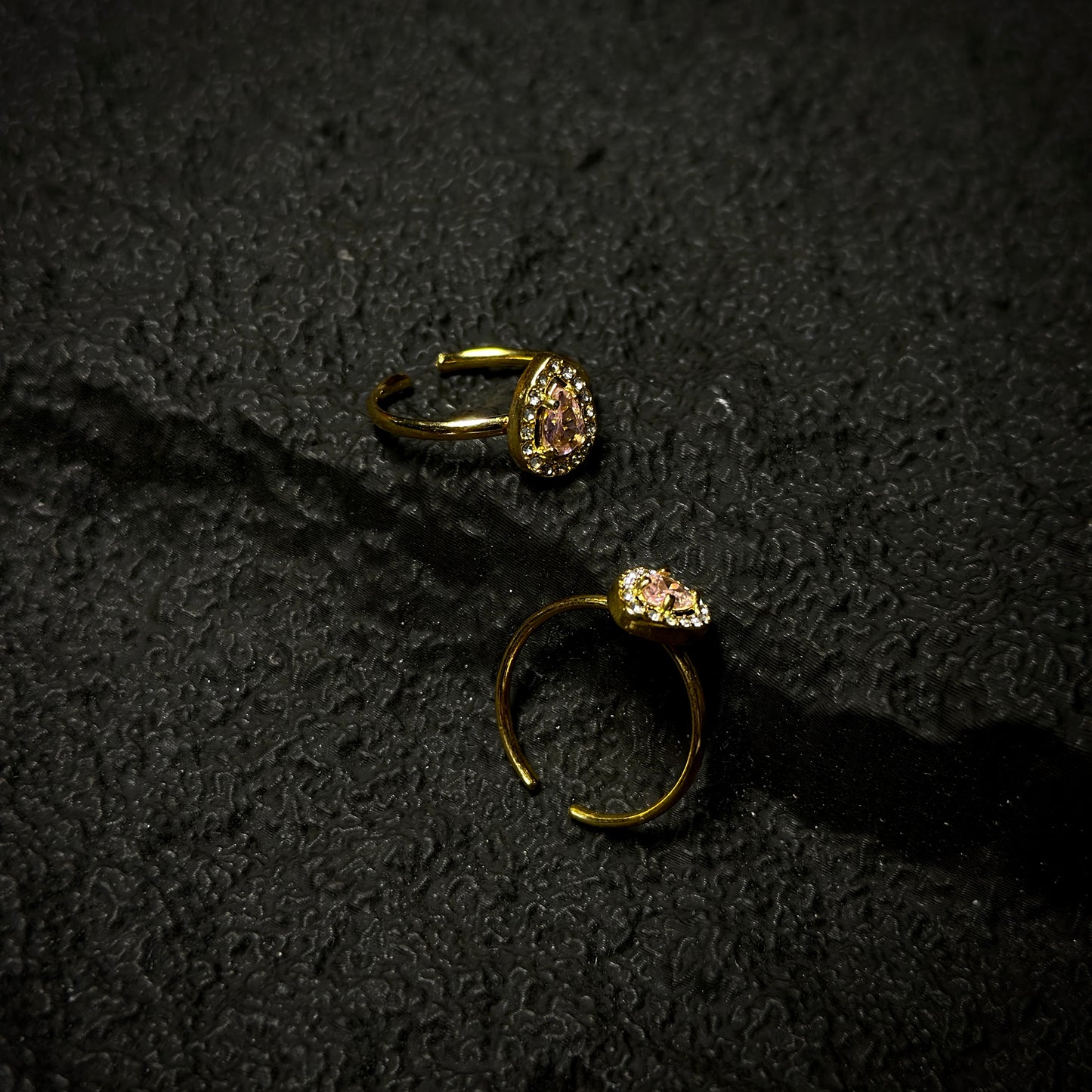 Dewdrop Woman Ring