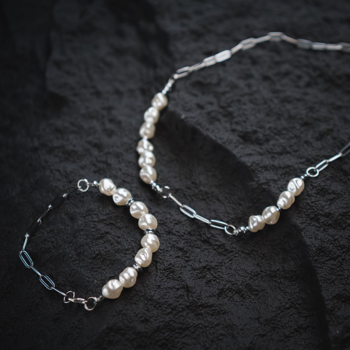 Lucent Pearl Set
