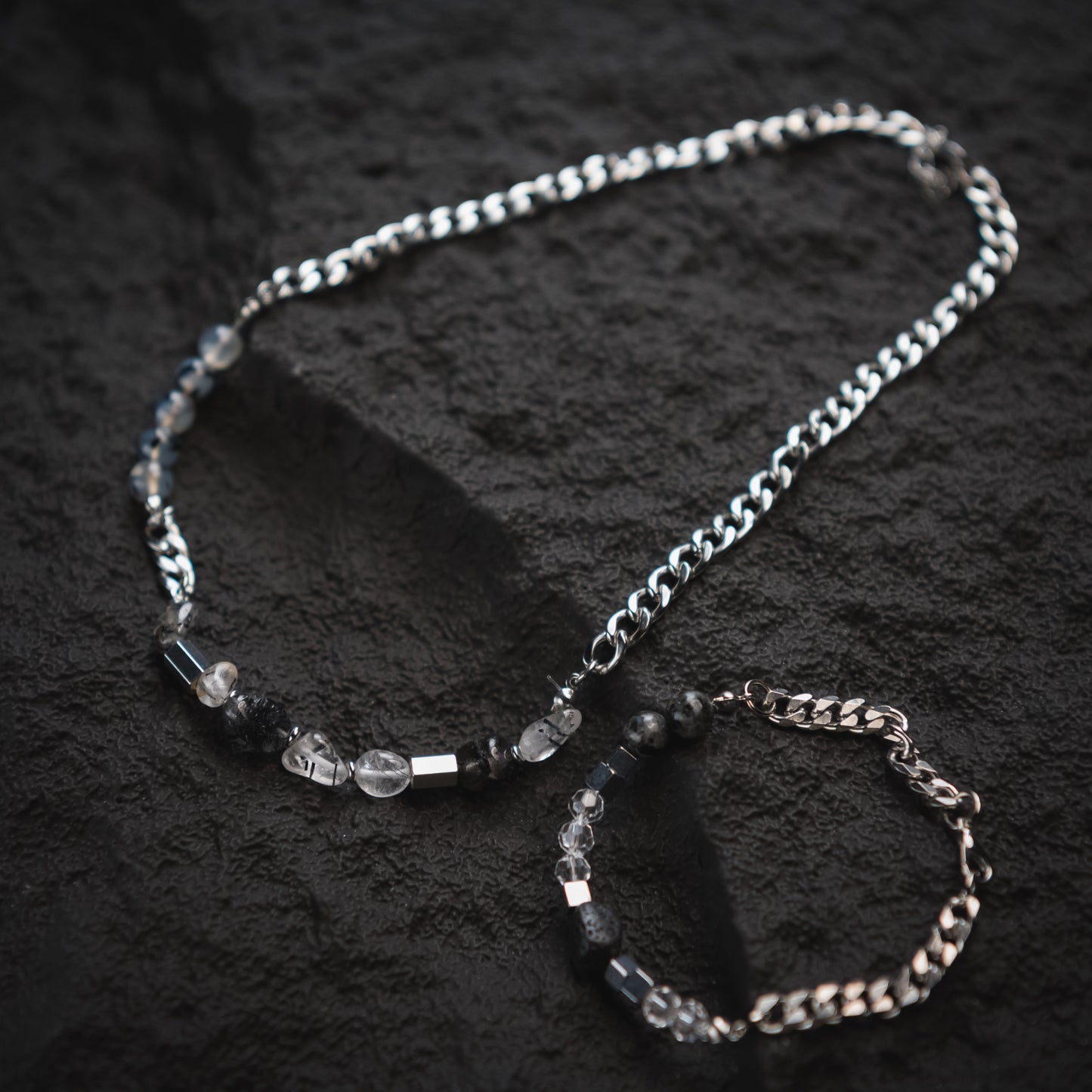 Catalyst Pearl Necklace