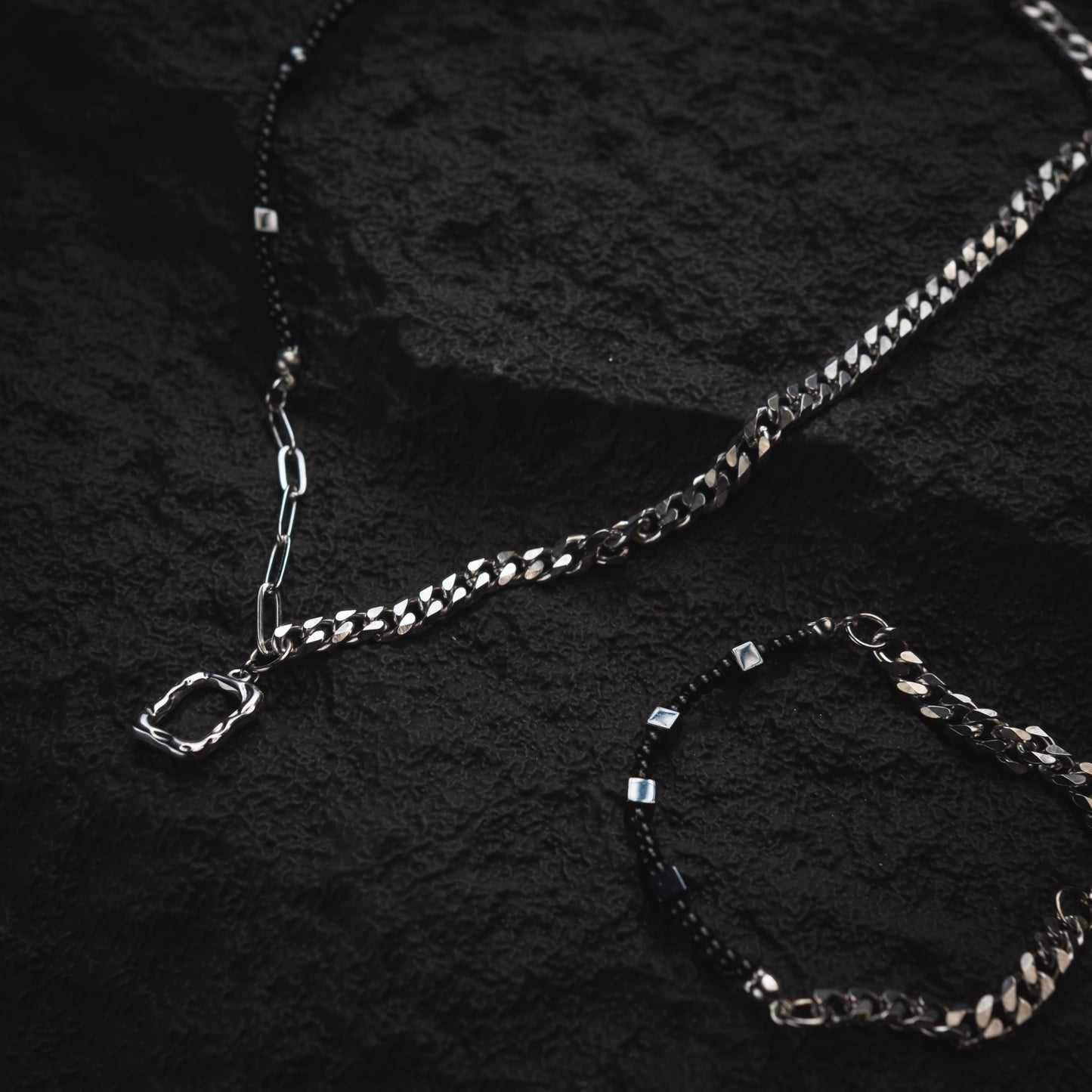 Eclipse Pearl Set