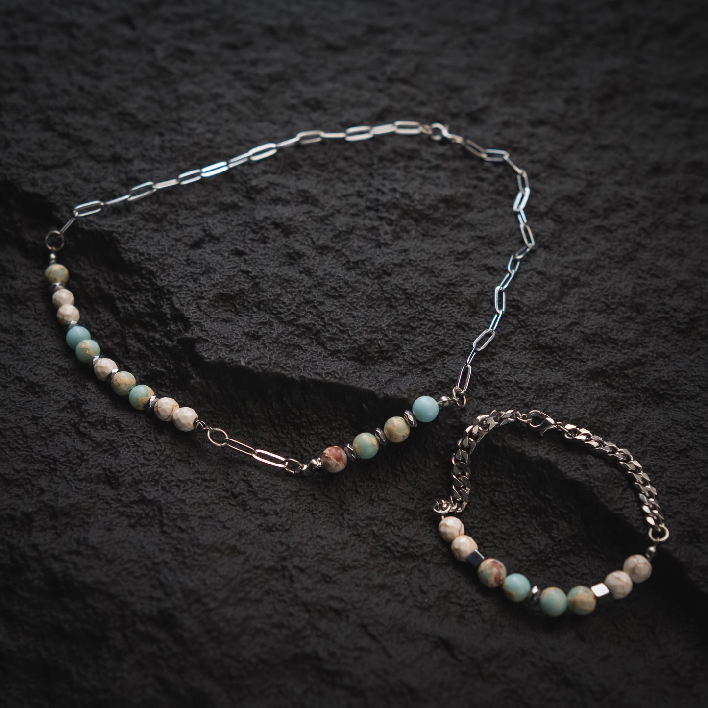Thorn Pearl Necklace