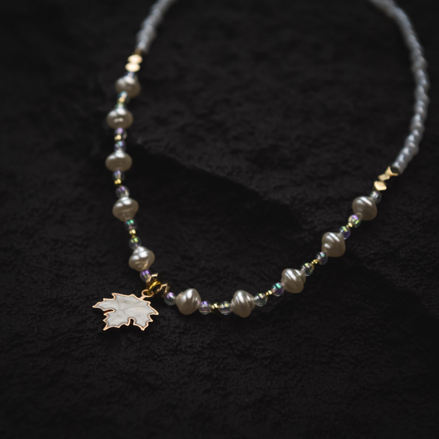 Eirene Woman Pendant