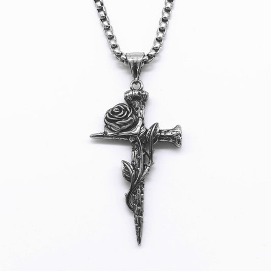 Crux Rosa Necklace
