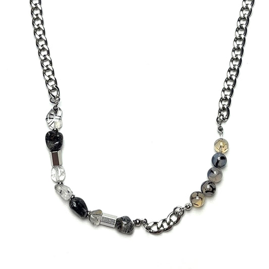 Catalyst Pearl Necklace