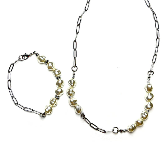 Lucent Pearl Set