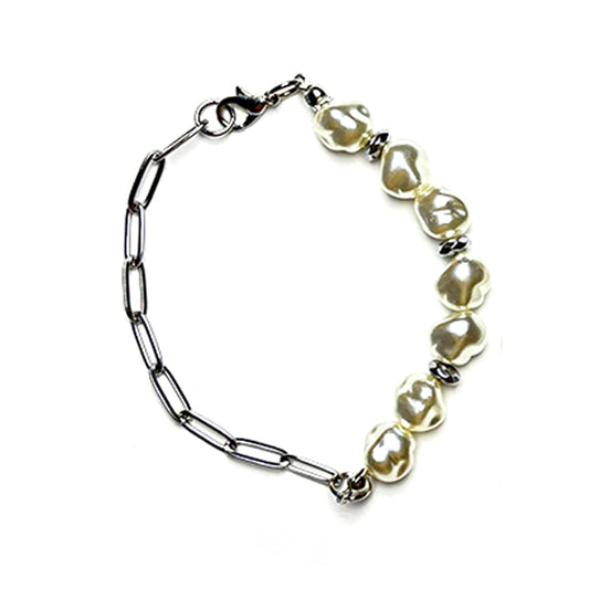 Lucent Pearl Bracelet