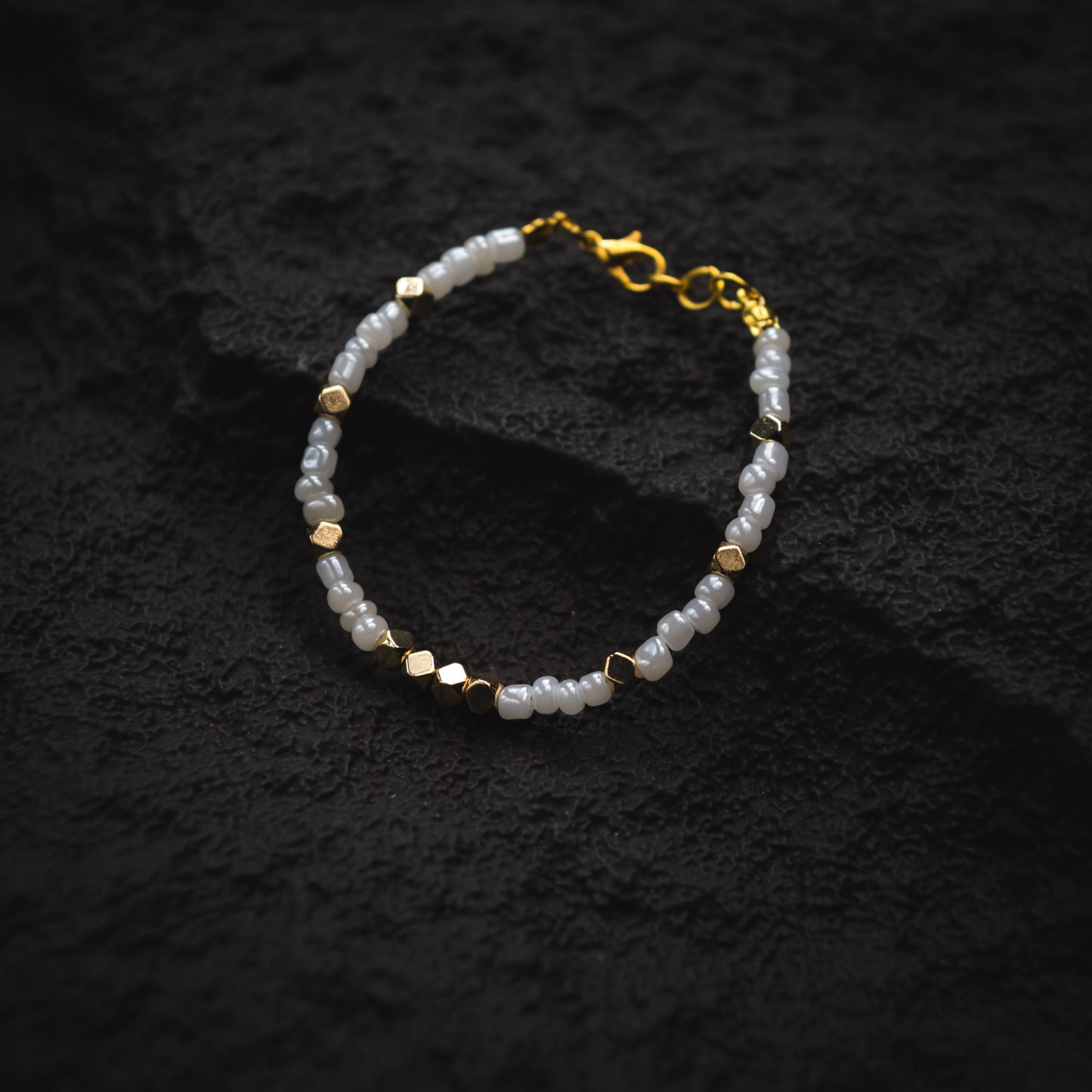 Lunara Woman Bracelet