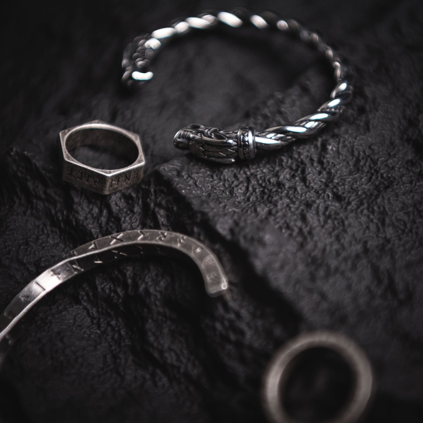 Fenrir Bangle Men Bracelet